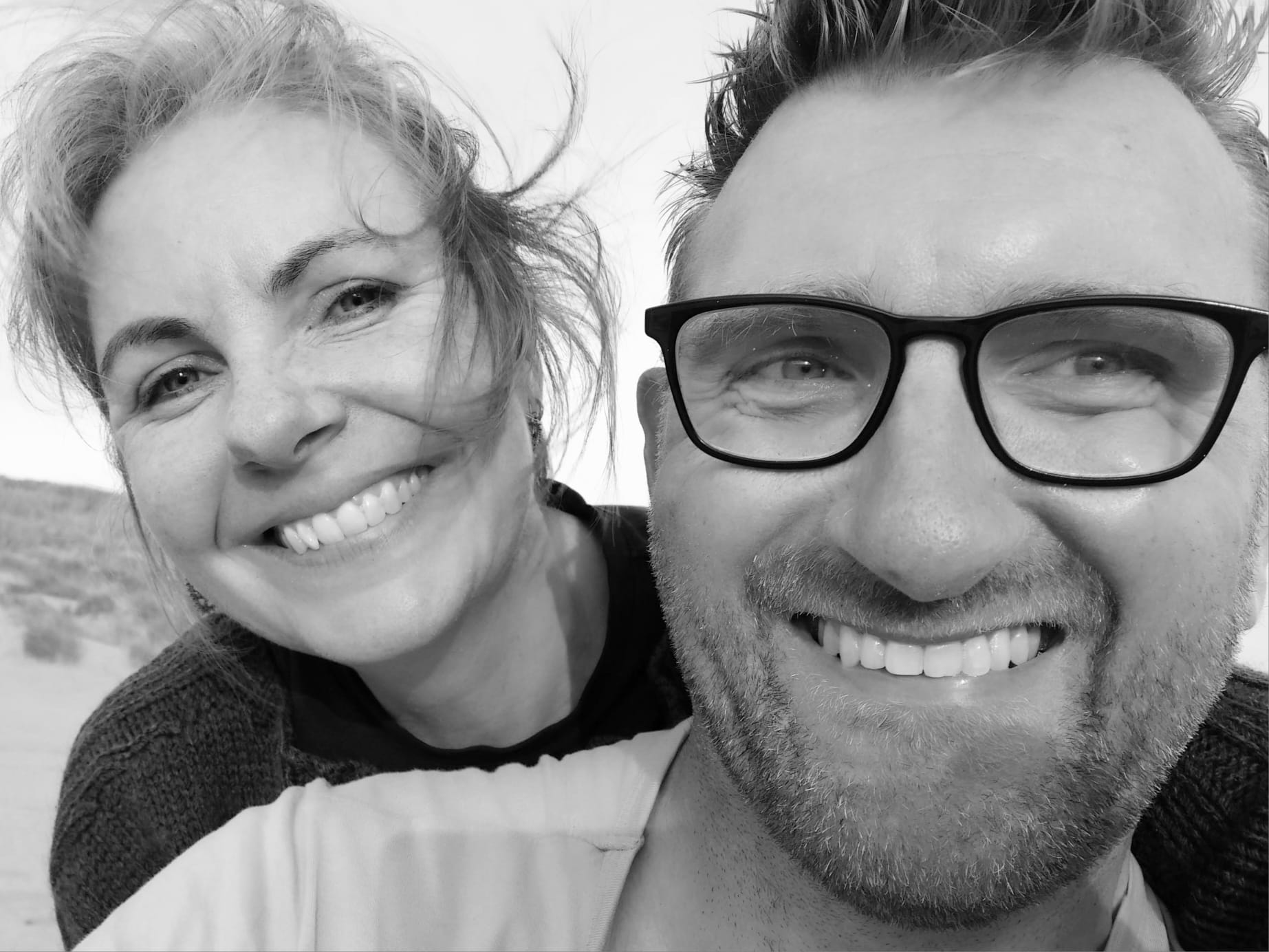 Collin en zijn partner op het strand